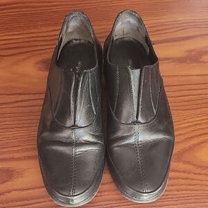 Vintage Stephane Kelian Black Leather Moccasins with Classic Design